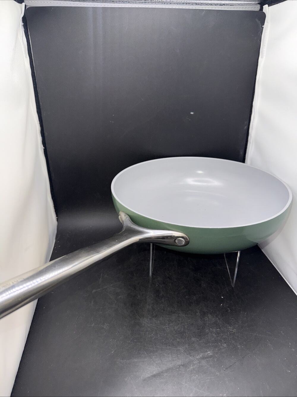 Caraway 10” Ceramic Nonstick Fry Pan Sage Green Stainless Steel Handle